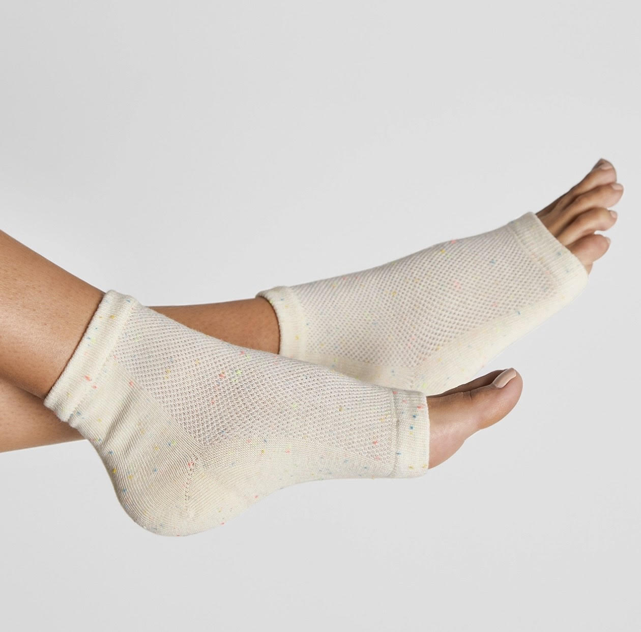 /kit·sch/ Moisturising Heel Socks - Image 2